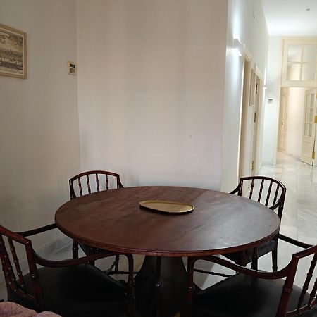 Charming Bright Apartment With Balconies On Cuesta Del Rosario Севилья Экстерьер фото